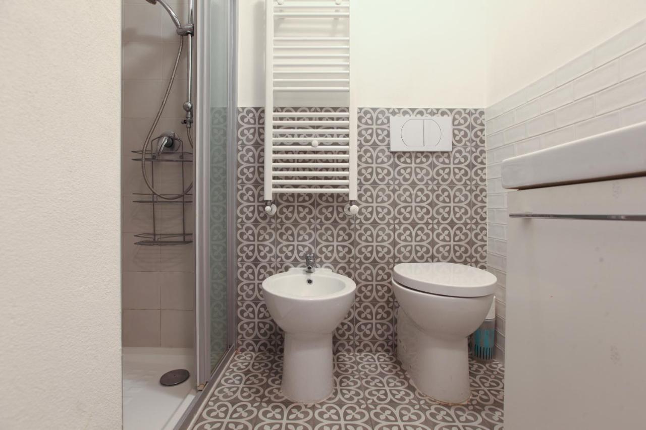 Apartamento V.Le Certosa Comfy Studio! Milán Exterior foto