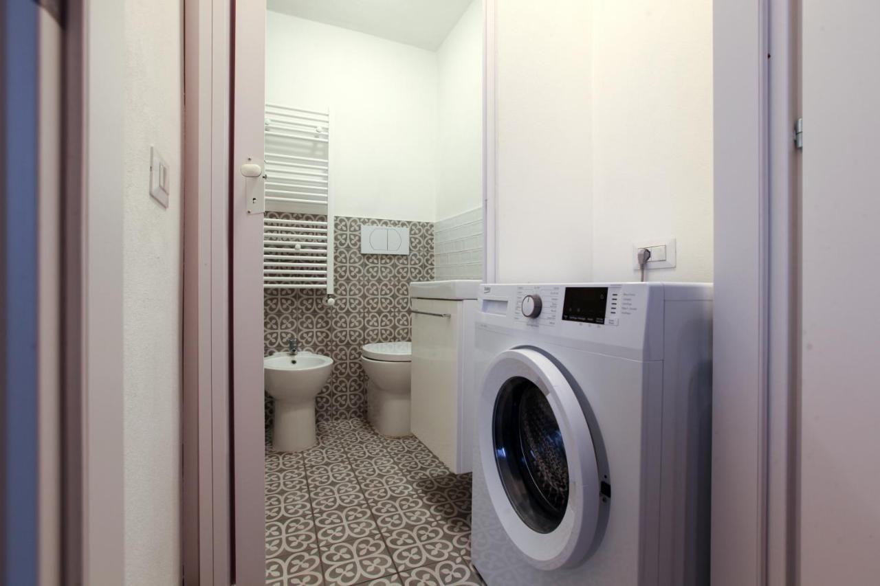 Apartamento V.Le Certosa Comfy Studio! Milán Exterior foto